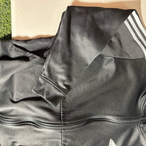 ADIDAS BLACK HOODIE XL - Picture 7 of 8